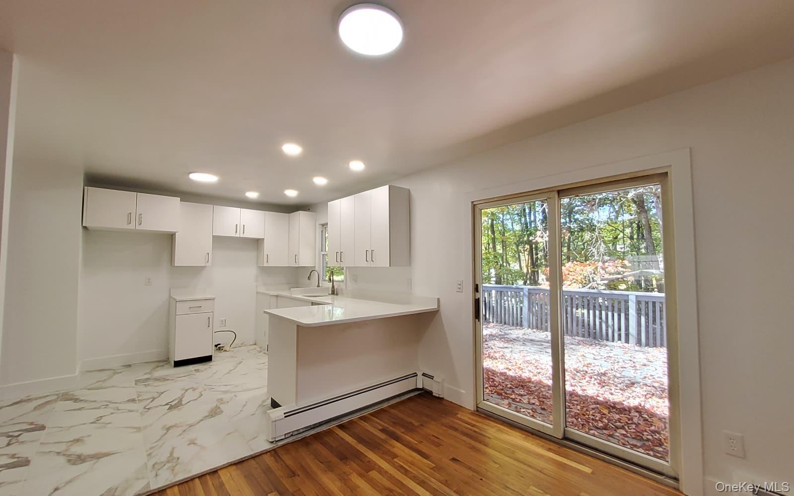 #6 photo, 3 Carroll Drive, Woodbury , NY 10930