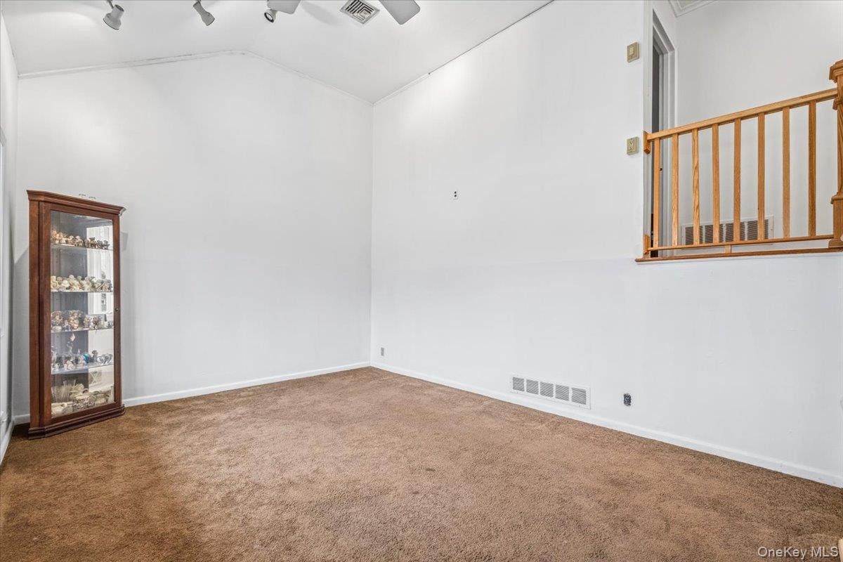 #6 photo, 889 Fox Meadow Road, Yorktown Heights , NY 10598