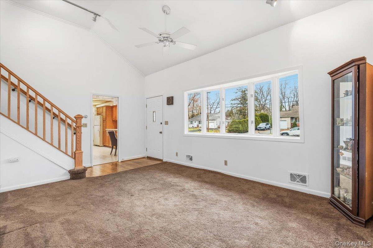 #9 photo, 889 Fox Meadow Road, Yorktown Heights , NY 10598