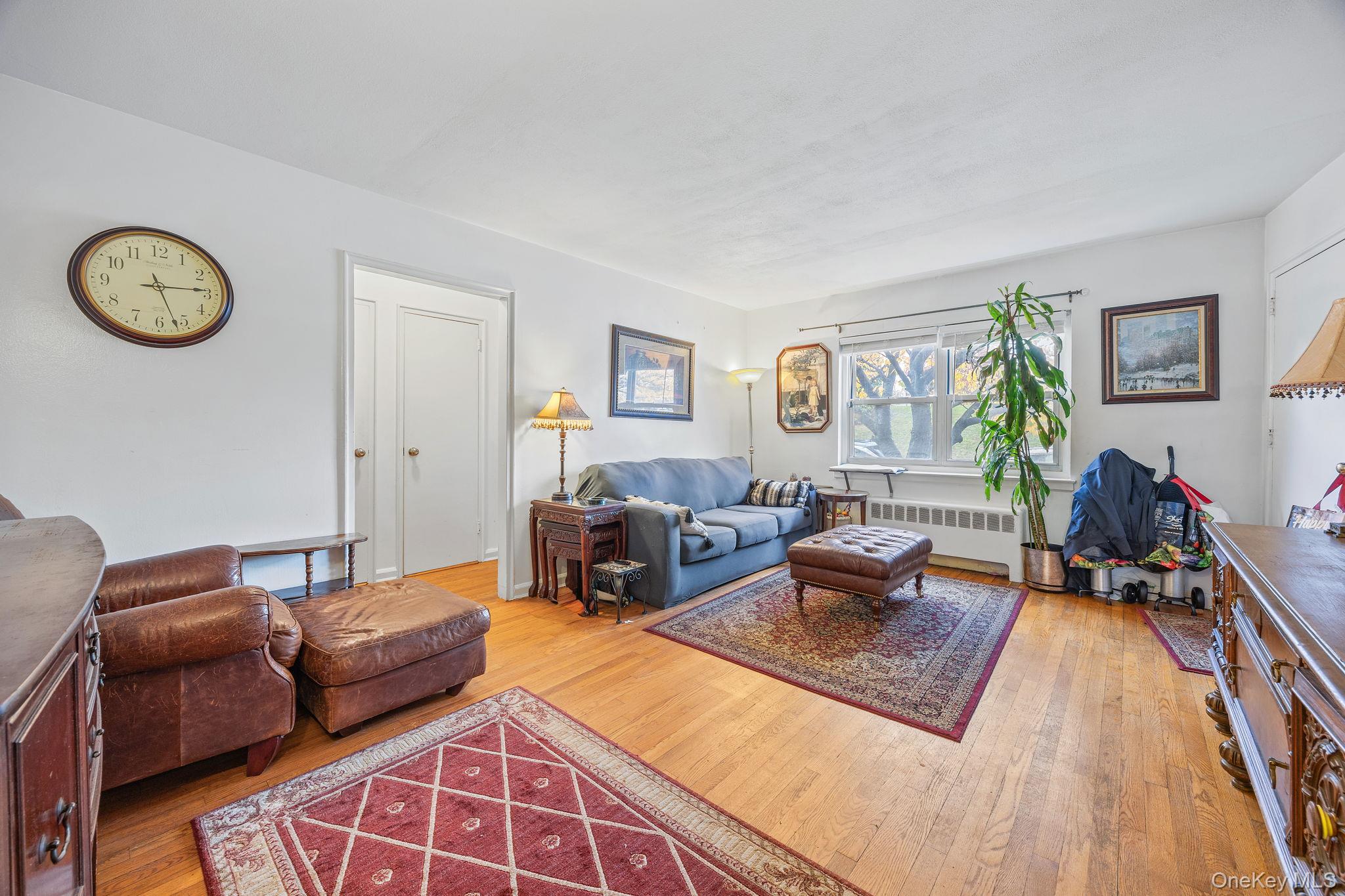 #4 photo, 470 Tuckahoe, Yonkers , NY 10710