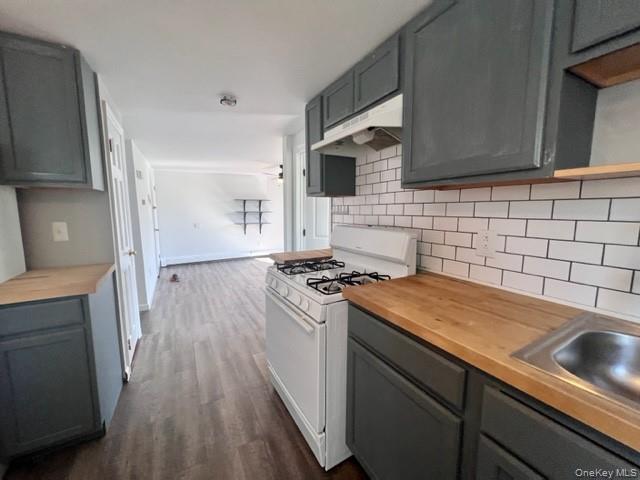 #8 photo, 9-13 Main Street, Warwick , NY 10990