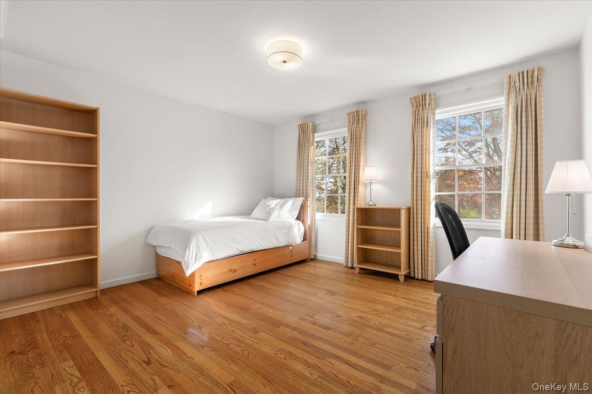 #18 photo, 60 Haviland Lane, White Plains , NY 10605