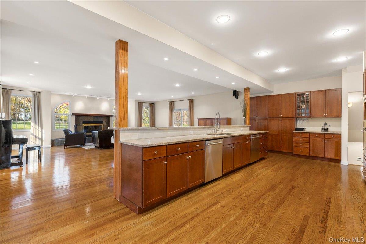 #5 photo, 60 Haviland Lane, White Plains , NY 10605