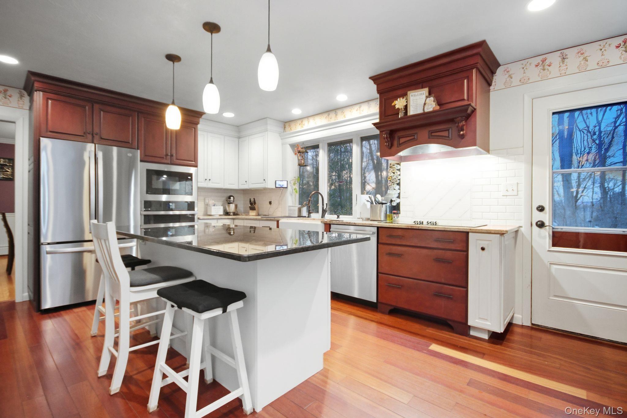 #11 photo, 157 Roosevelt Road, Hyde Park , NY 12538