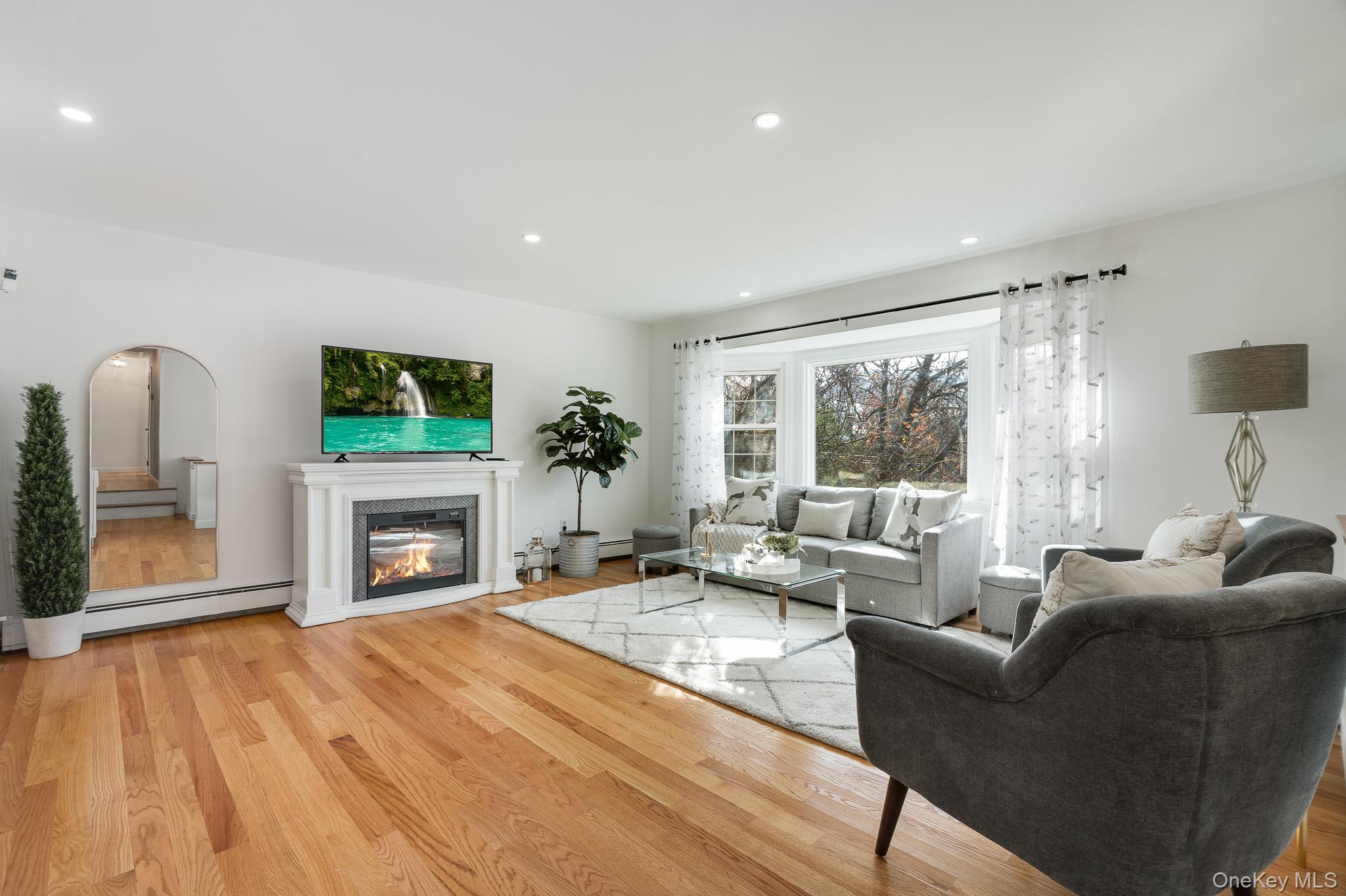 #4 photo, 26 Astor Drive, Mahopac , NY 10541