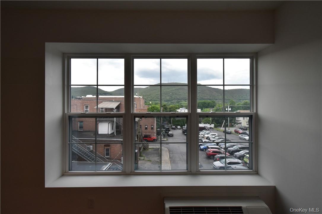 #7 photo, 35 Van Nydeck Avenue, Beacon , NY 12508