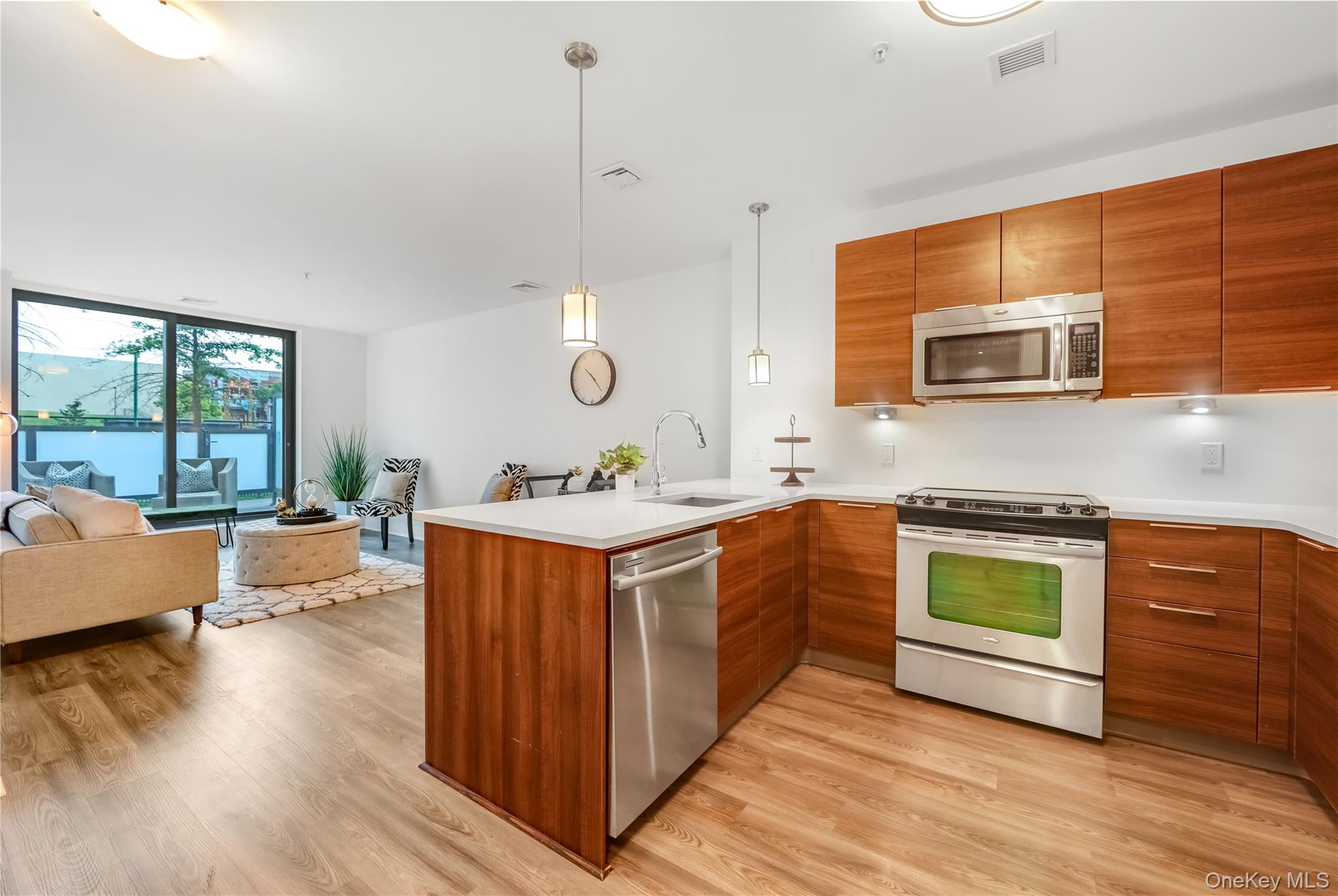 #2 photo, 701 Ridge Hill Boulevard, Yonkers , NY 10710