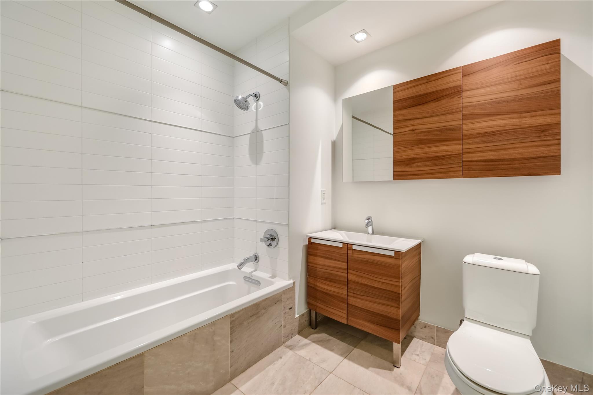 #6 photo, 701 Ridge Hill Boulevard, Yonkers , NY 10710