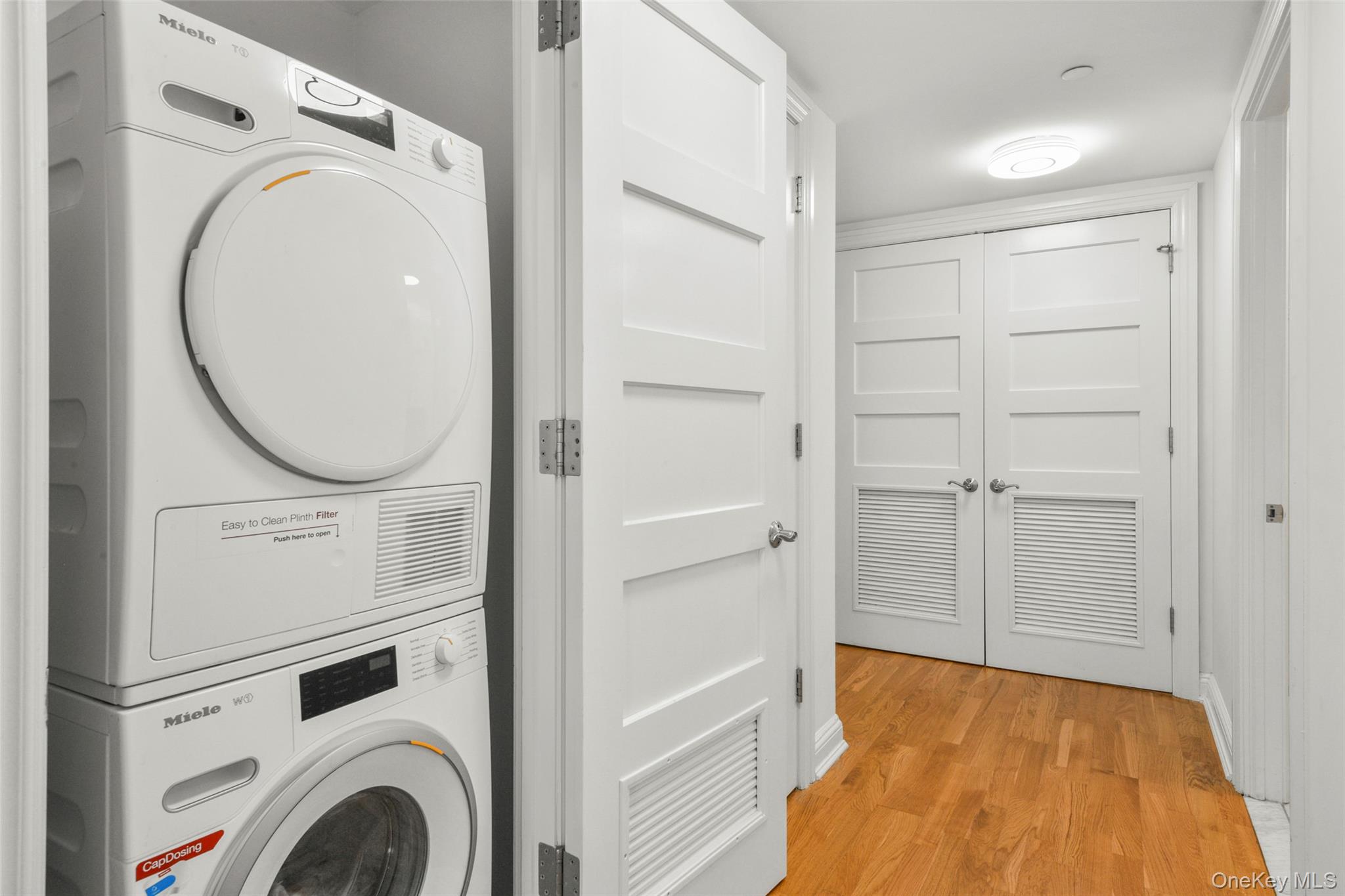 #15 photo, 225 Stanley Avenue, Mamaroneck , NY 10543