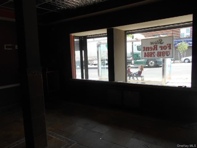 #10 photo, 961 Morris Park Avenue, Bronx , NY 10462