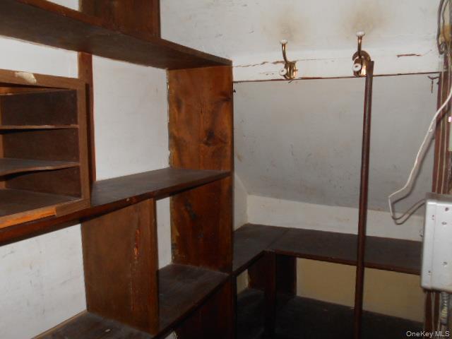 #15 photo, 961 Morris Park Avenue, Bronx , NY 10462