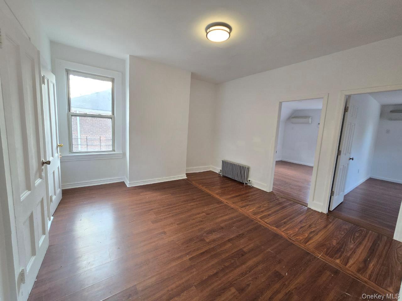 #3 photo, 3141 Kingsbridge Terrace, Bronx , NY 10463