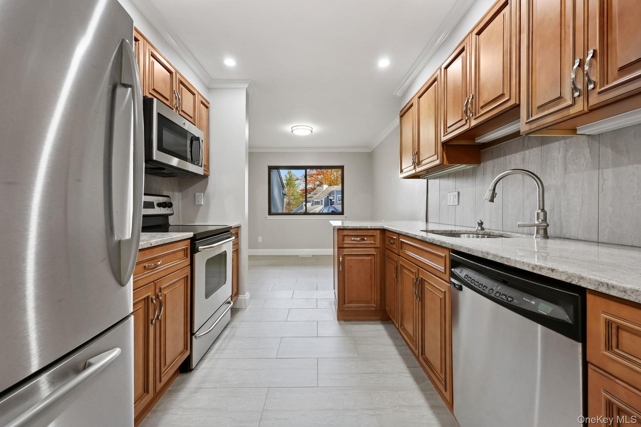 #14 photo, 42 Timber Ridge, Mount Kisco , NY 10549