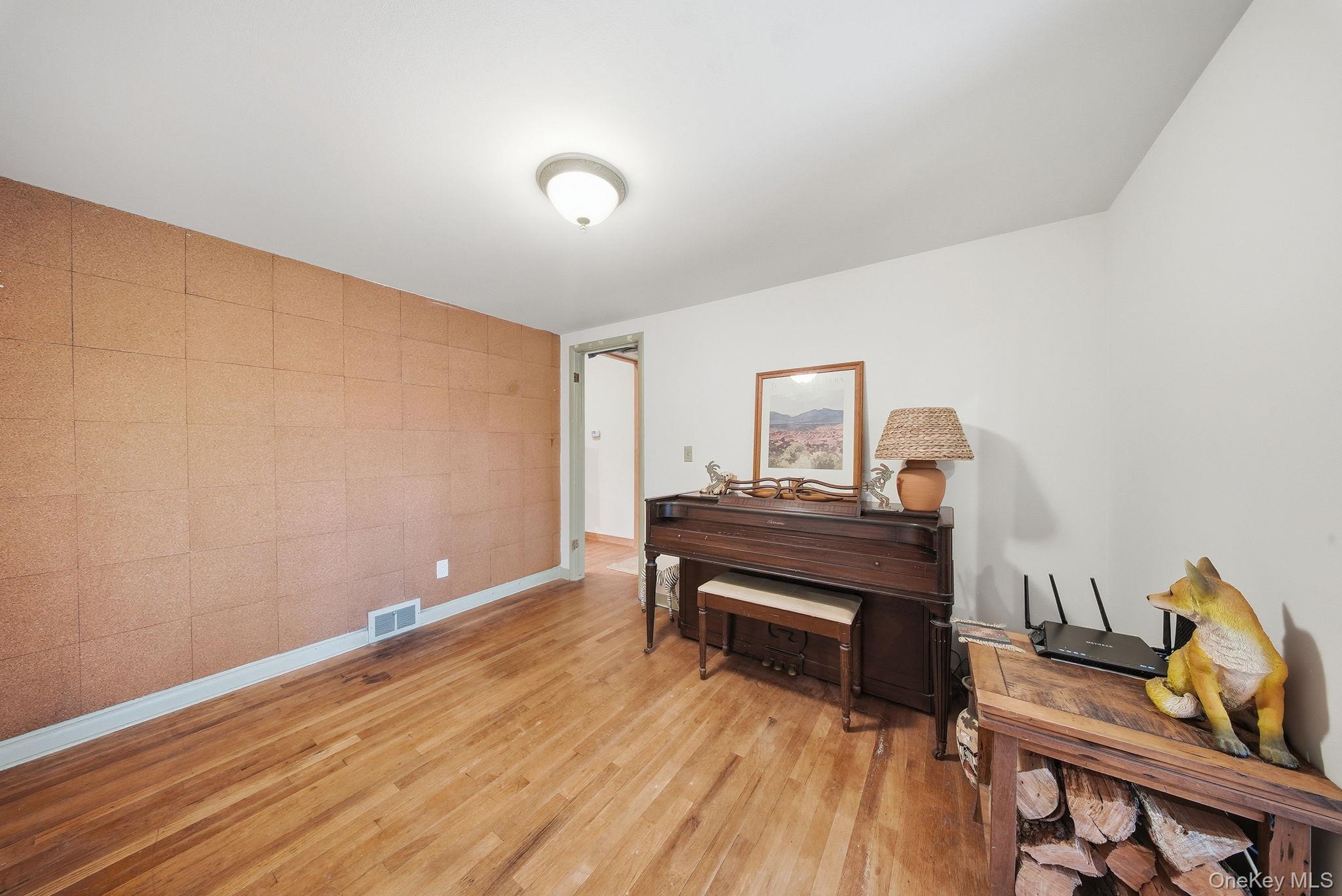 #14 photo, 270 Crystal Run Road, Middletown , NY 10941