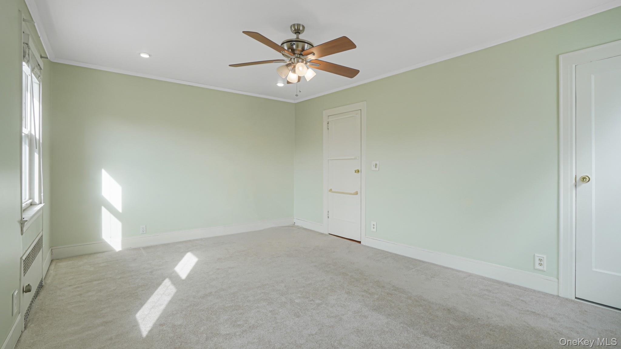 #16 photo, 90-37 211 Street, Queens Village , NY 11428