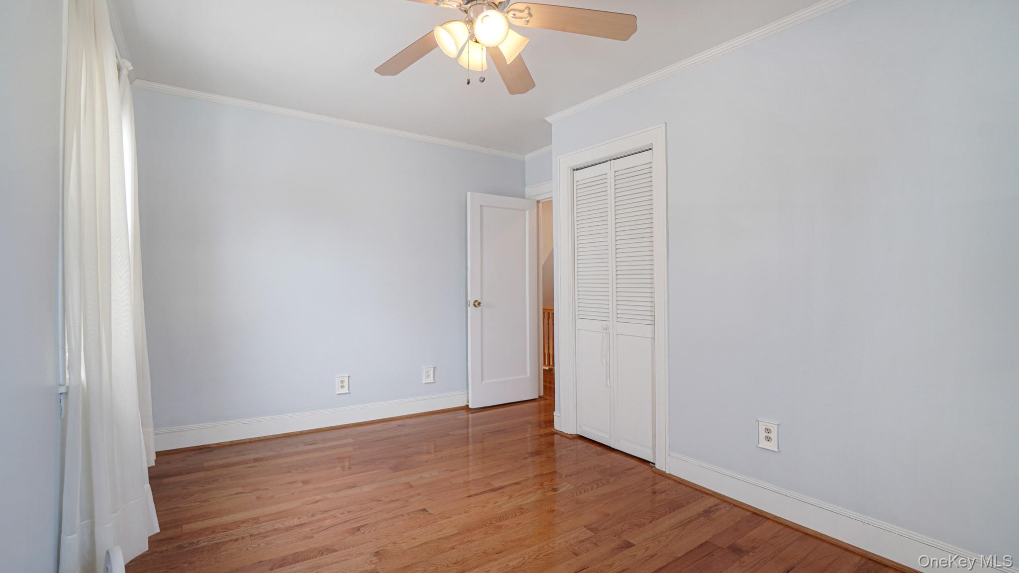 #19 photo, 90-37 211 Street, Queens Village , NY 11428