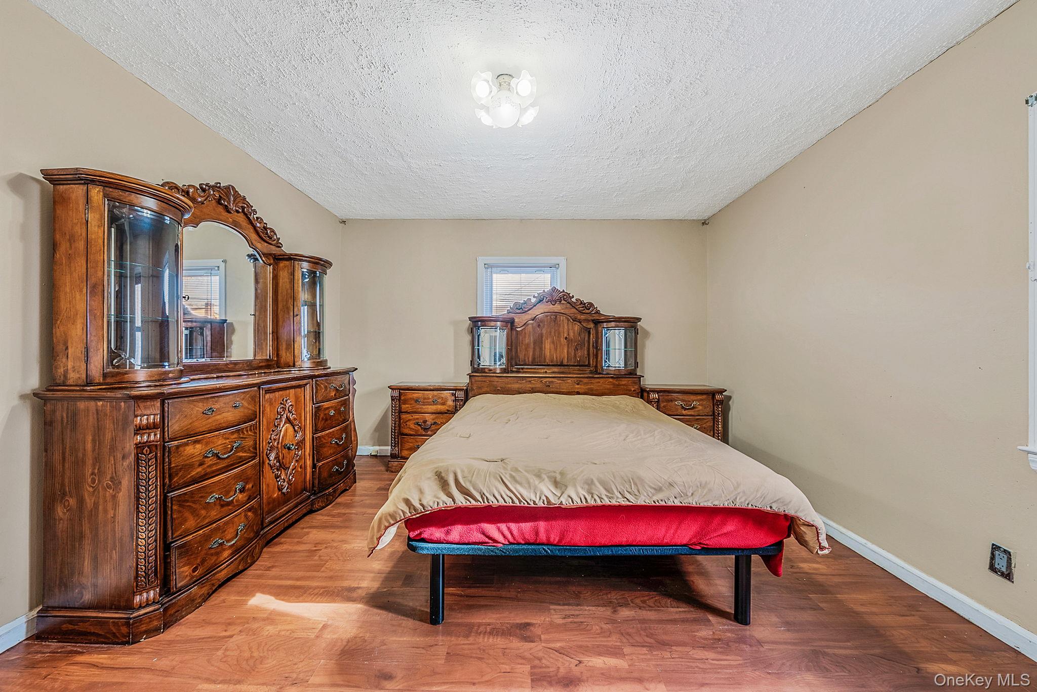 #13 photo, 18 Jasper Street, Valley Stream , NY 11580