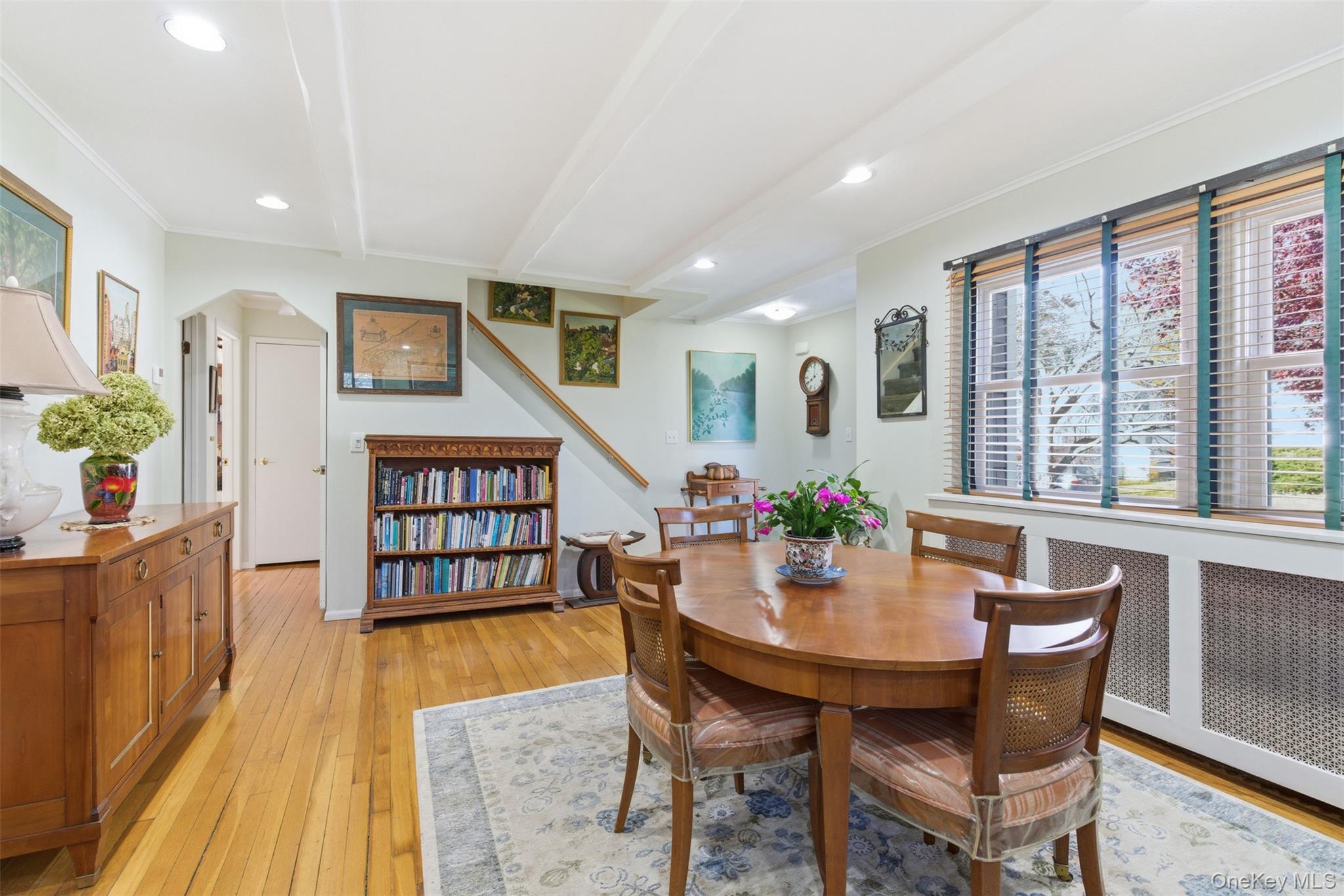 #8 photo, 107 E 13th Street, Huntington Station , NY 11746