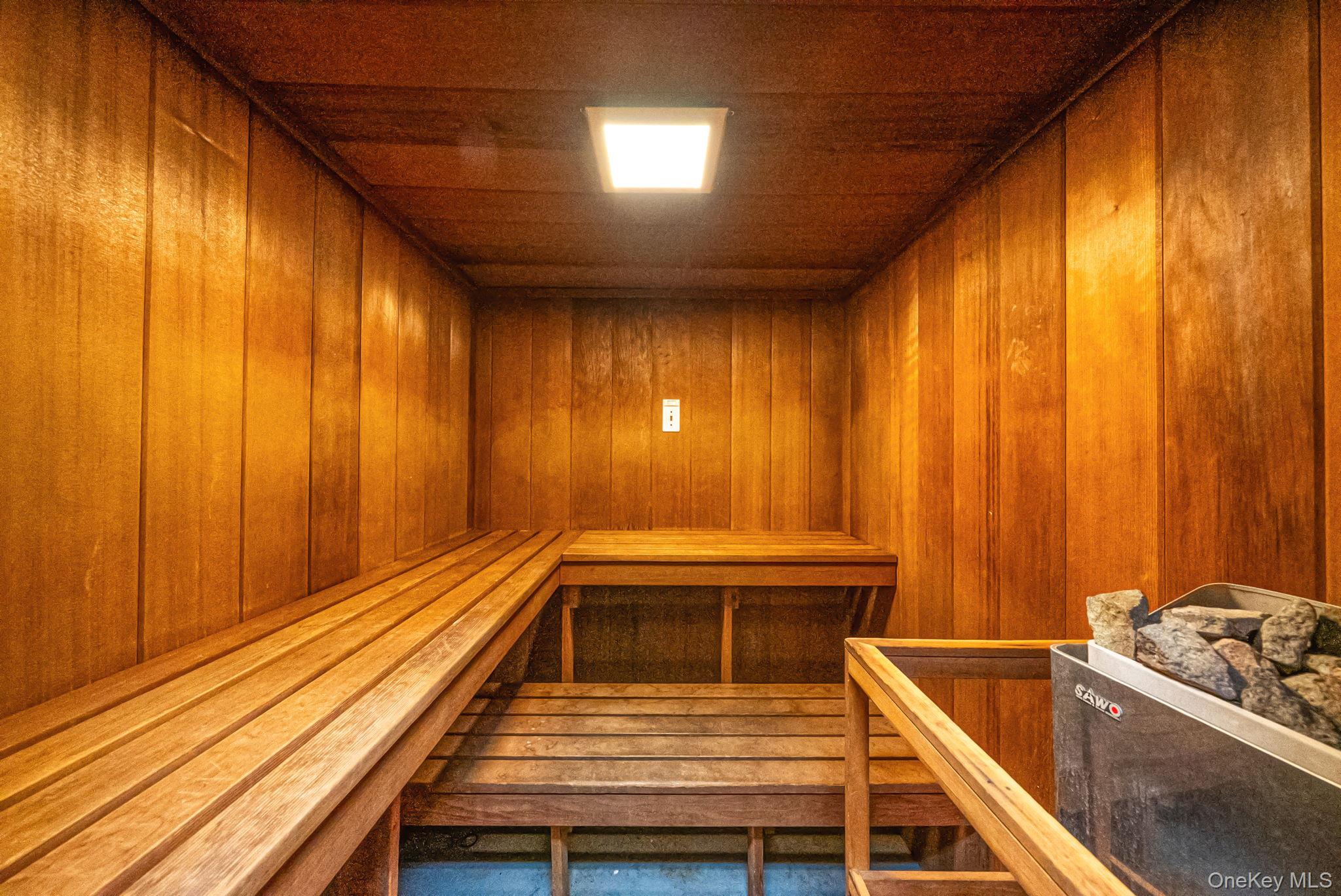 #20 photo, 2 Alhambra Drive, Oceanside , NY 11572