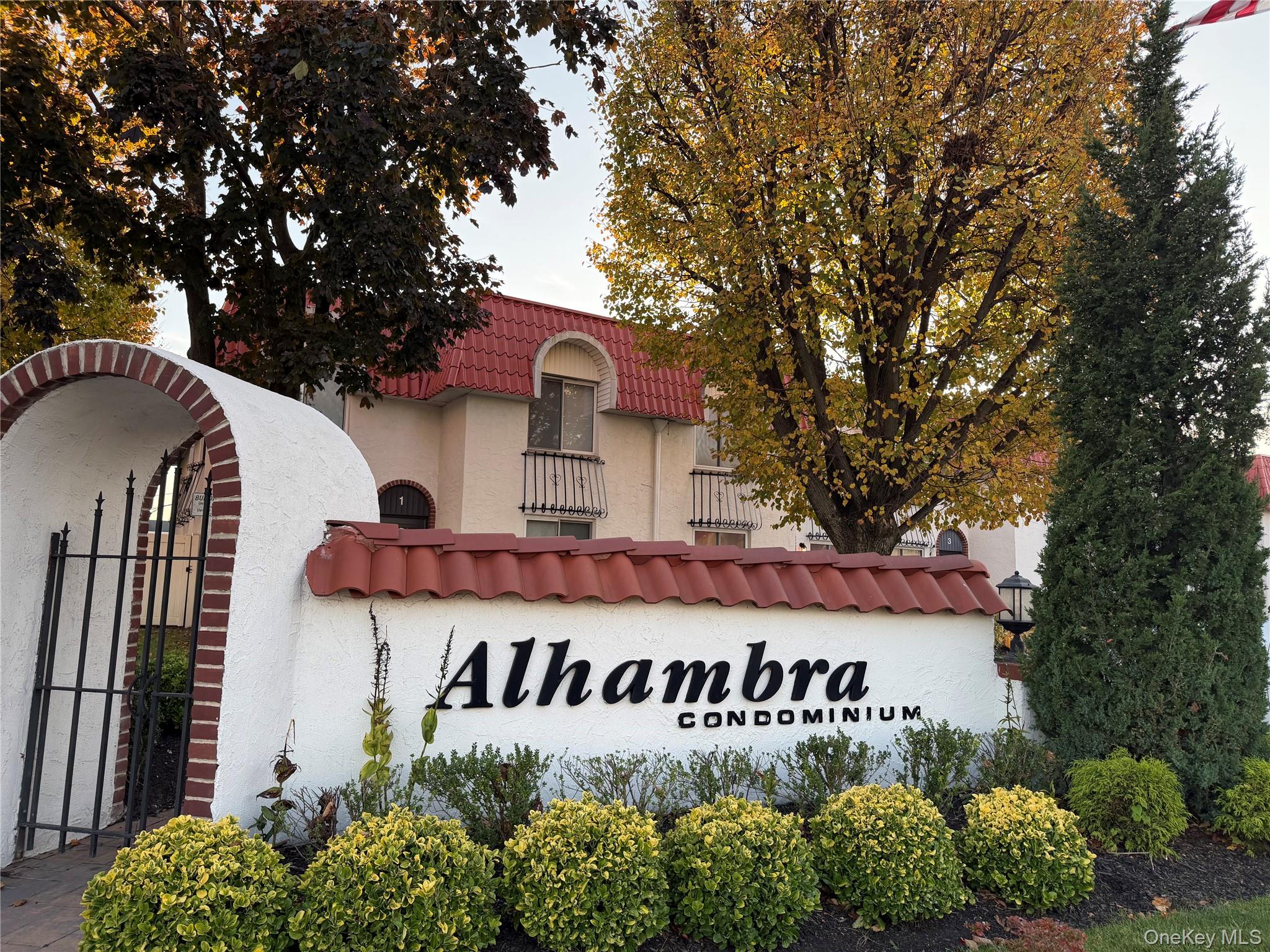 #5 photo, 2 Alhambra Drive, Oceanside , NY 11572