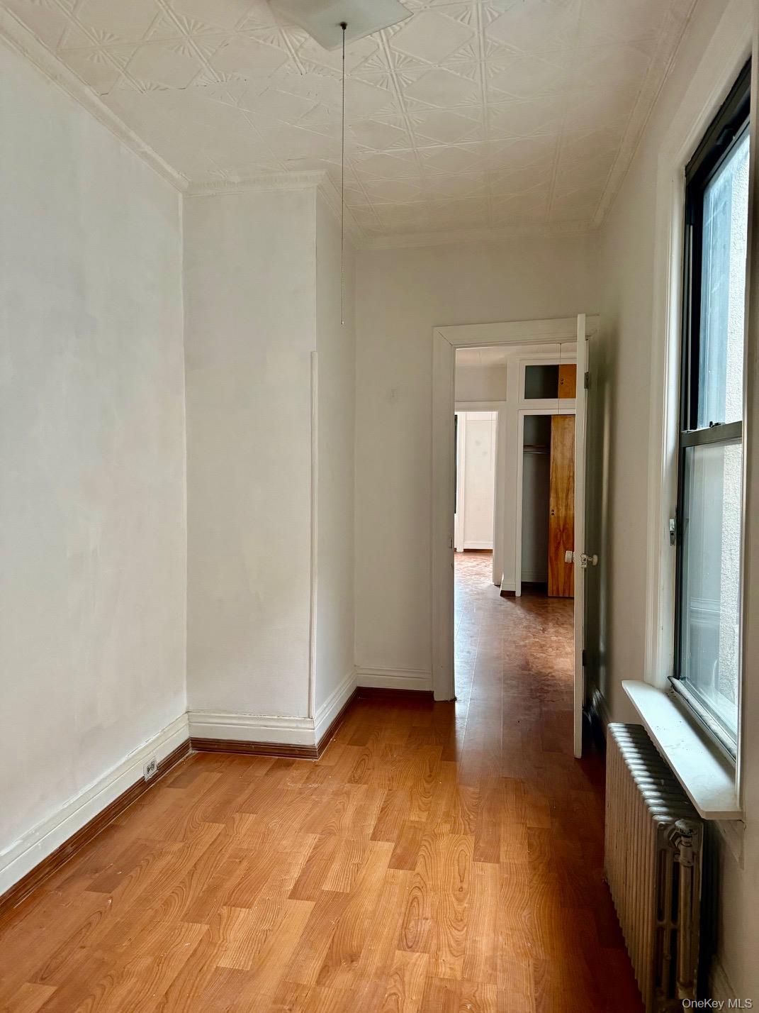 #10 photo, 2052 Gates Avenue, Ridgewood , NY 11385