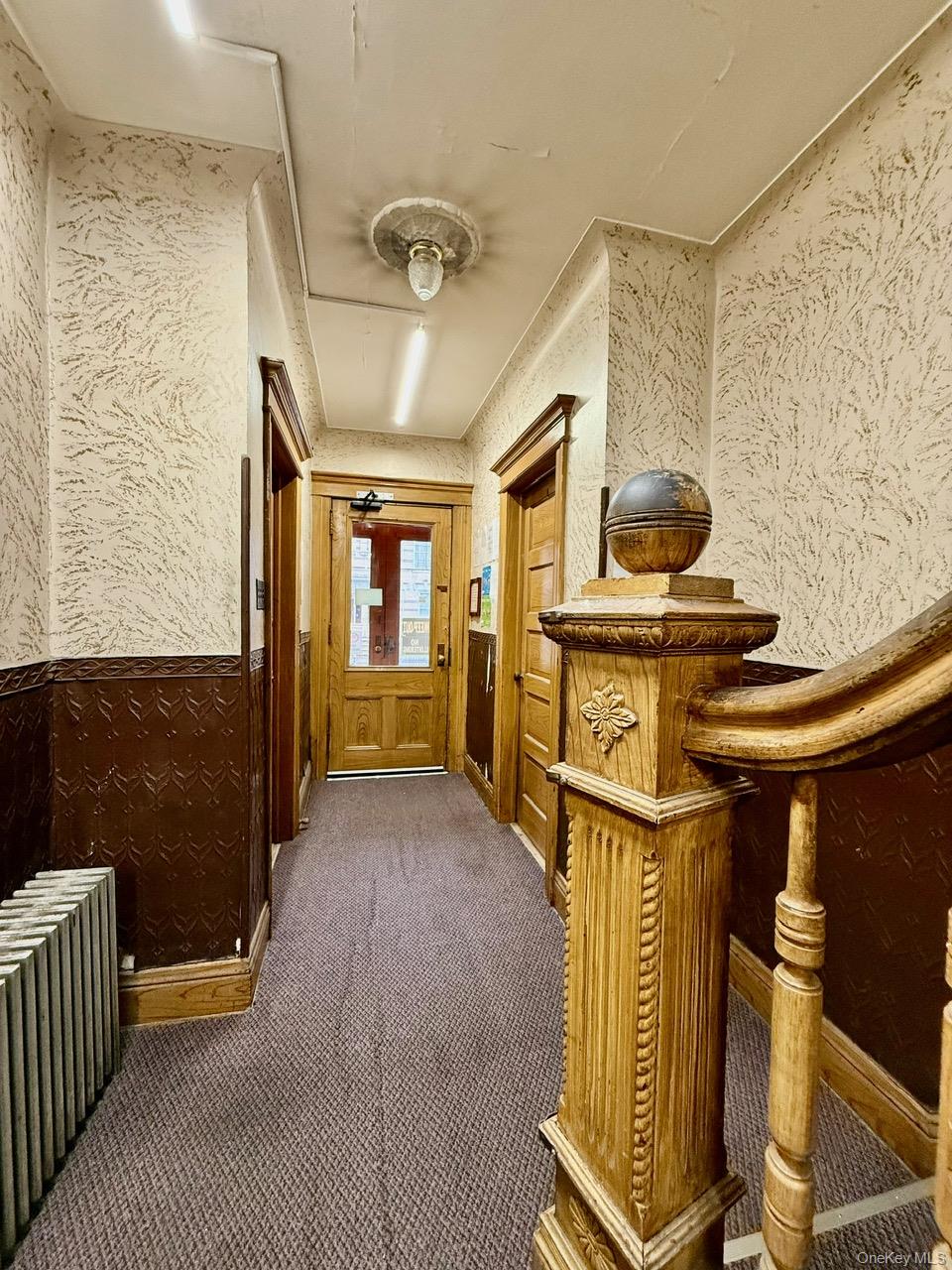 #7 photo, 2052 Gates Avenue, Ridgewood , NY 11385