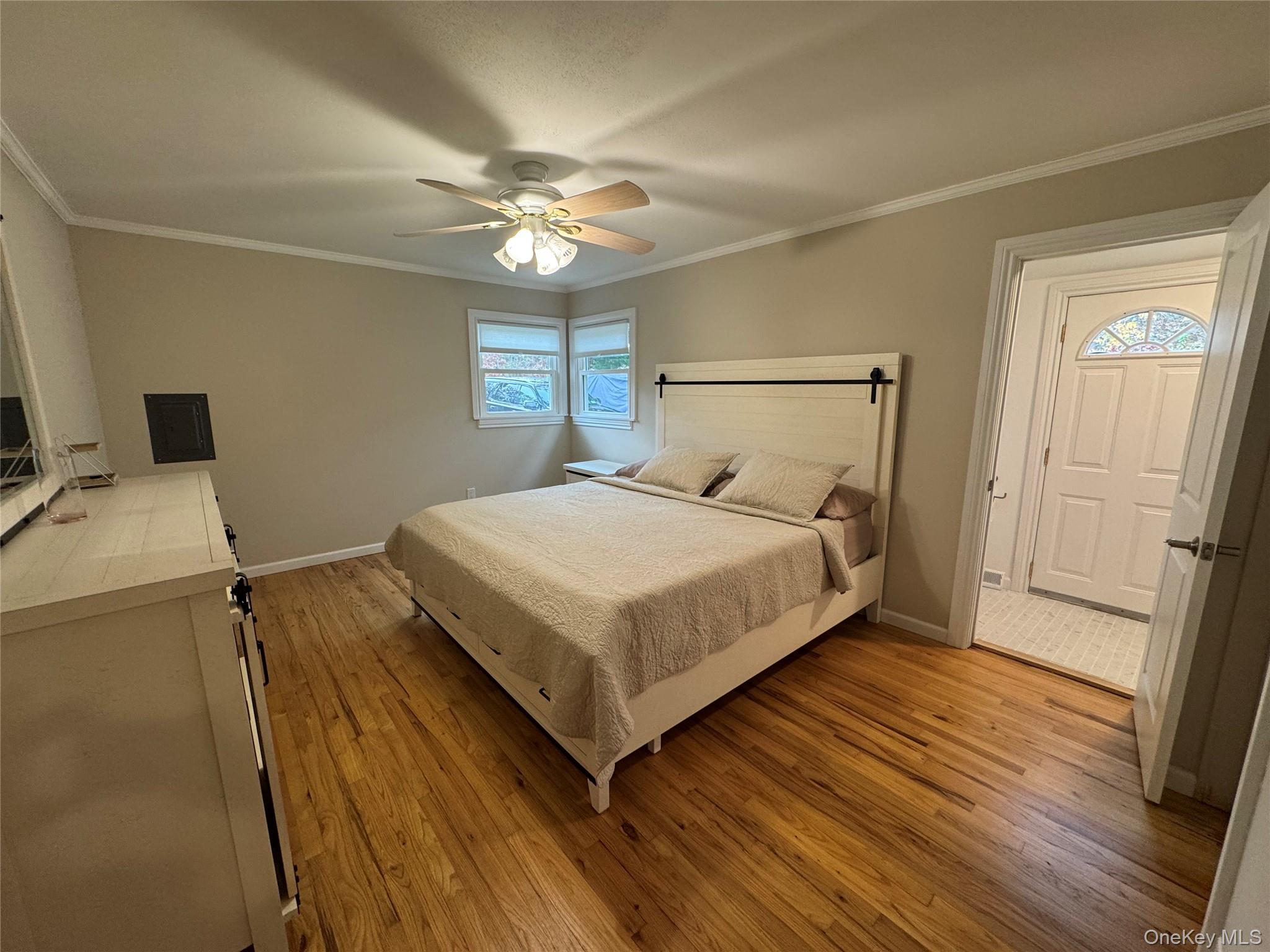 #12 photo, 39 North Rd., Hampton Bays , NY 11946