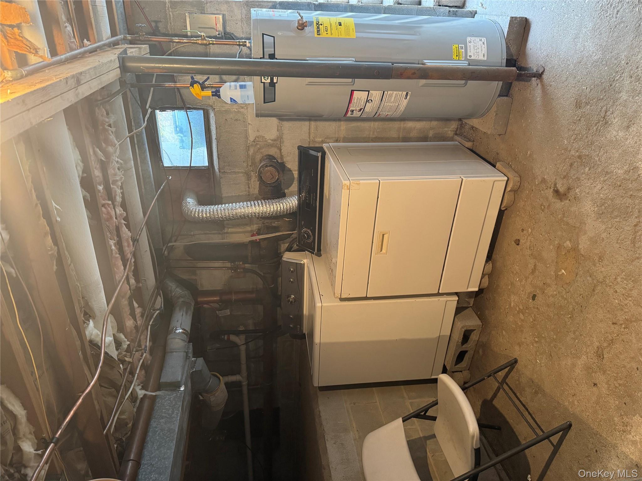 #14 photo, 39 North Rd., Hampton Bays , NY 11946