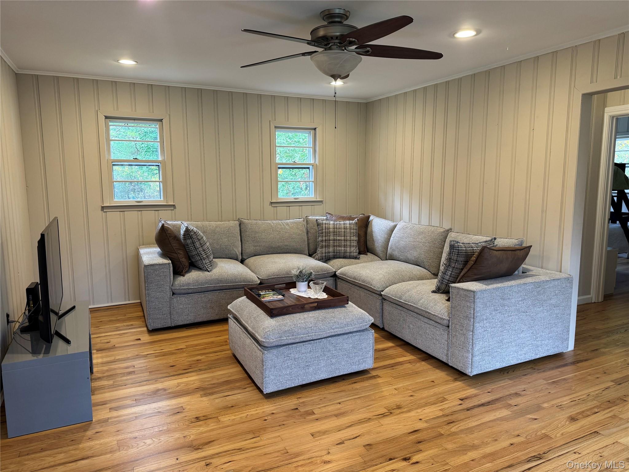 #6 photo, 39 North Rd., Hampton Bays , NY 11946