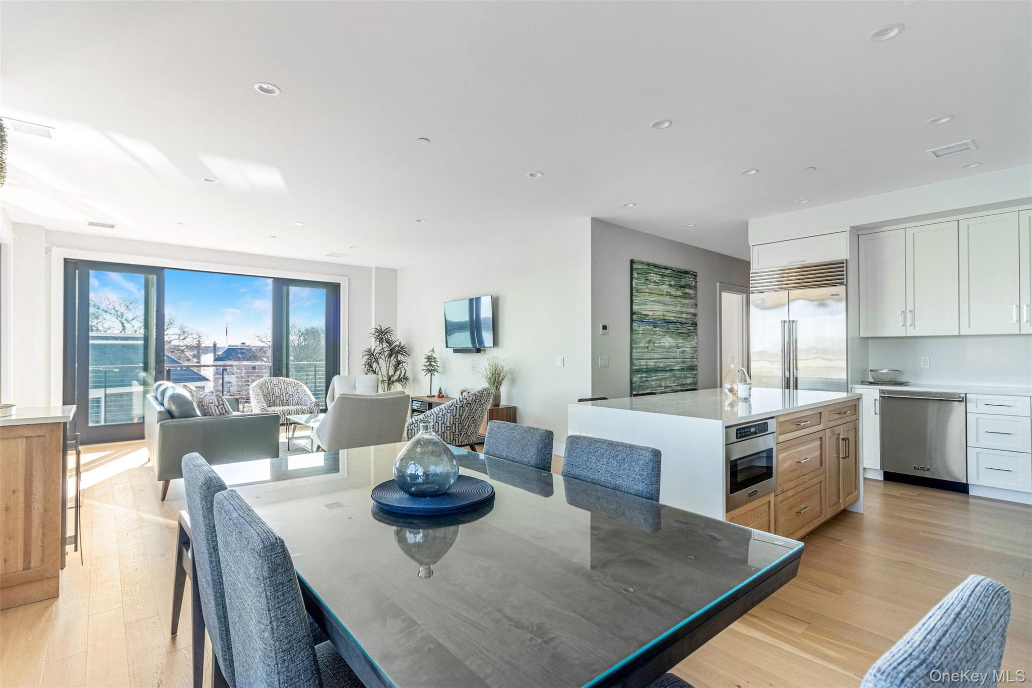 #12 photo, 123 Sterling Avenue, Greenport , NY 11944