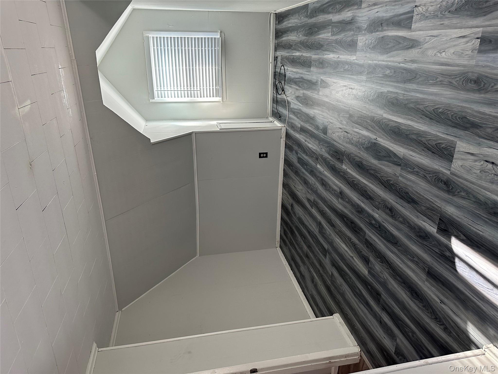 #17 photo, 626 Wool Avenue, Franklin Square , NY 11010