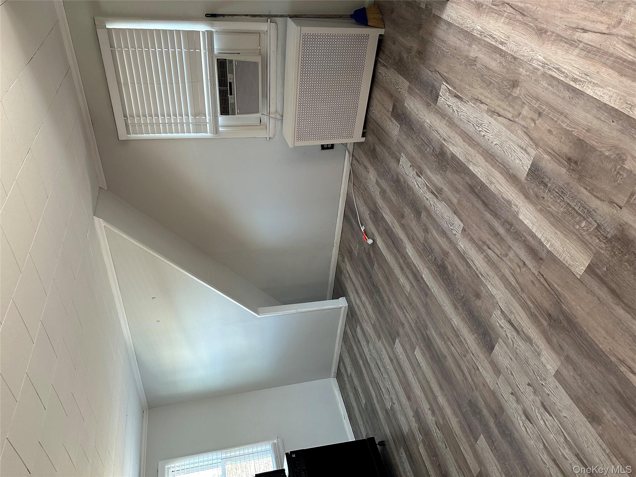 #9 photo, 626 Wool Avenue, Franklin Square , NY 11010