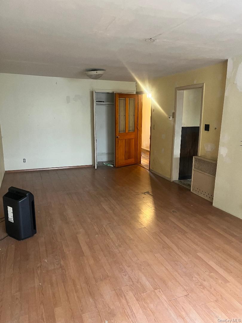 #5 photo, 2384 33rd Street, Astoria , NY 11105