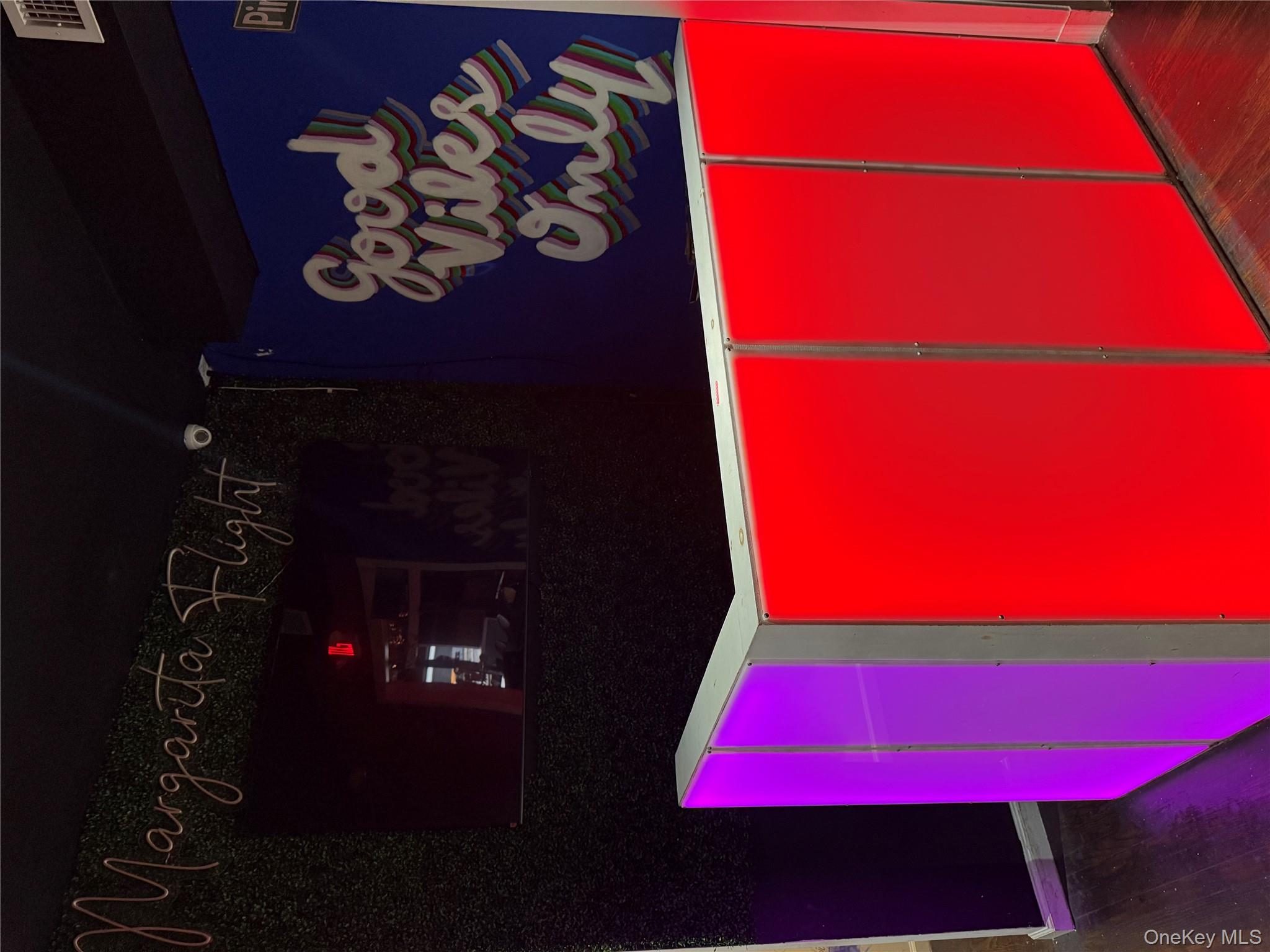 #10 photo, 2715 Hempstead Turnpike, Levittown , NY 11756