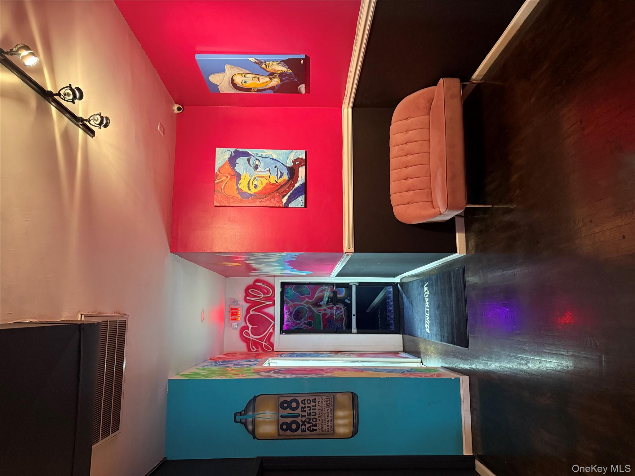 #13 photo, 2715 Hempstead Turnpike, Levittown , NY 11756