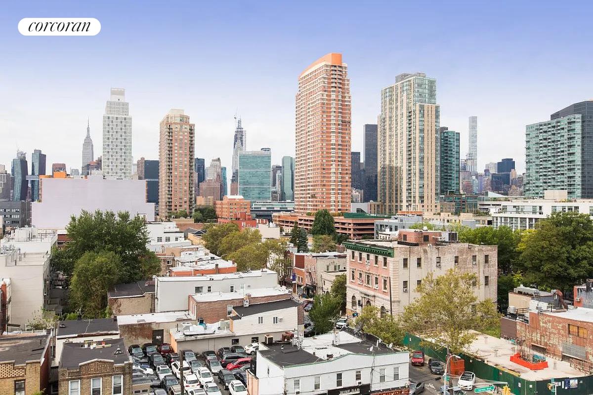 #6 photo, Hunters Point, Hunters Point , NY 11101