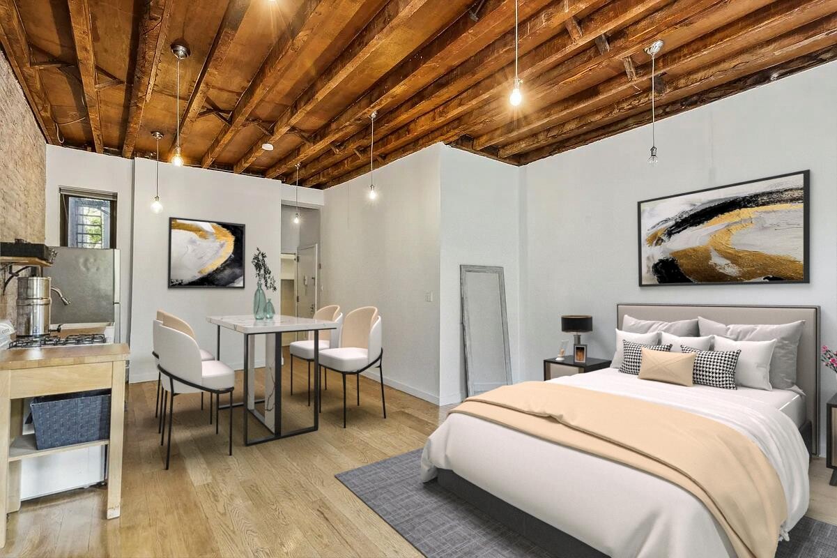 #4 photo, 105 W 77TH Street, Upper West Side , NY 10024