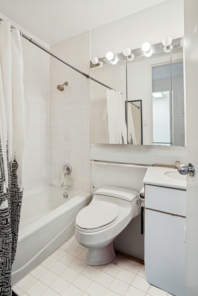 #3 photo, New York City, Murray Hill , NY 10016