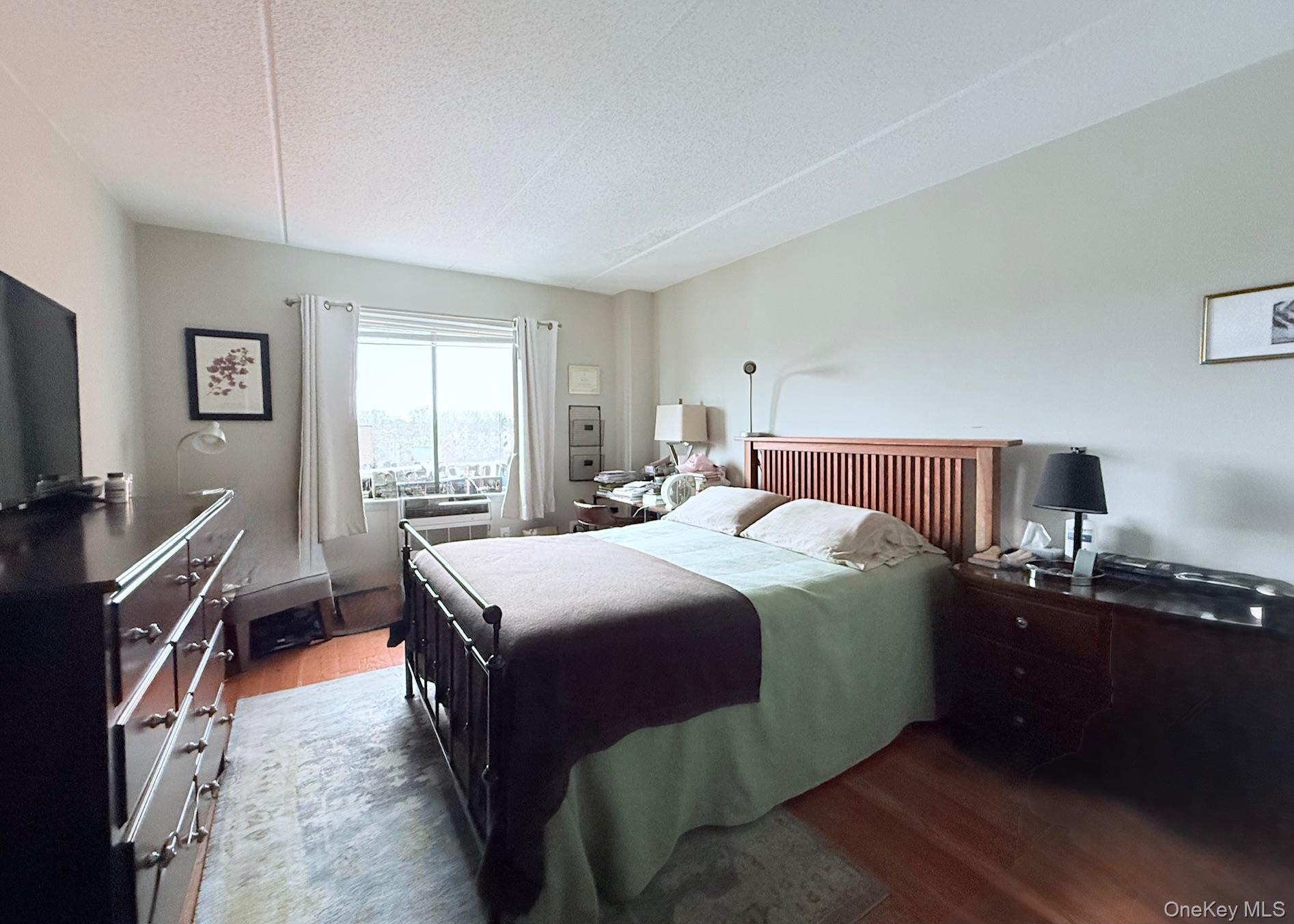 #12 photo, 123 Mamaroneck Avenue, Mamaroneck , NY 10543