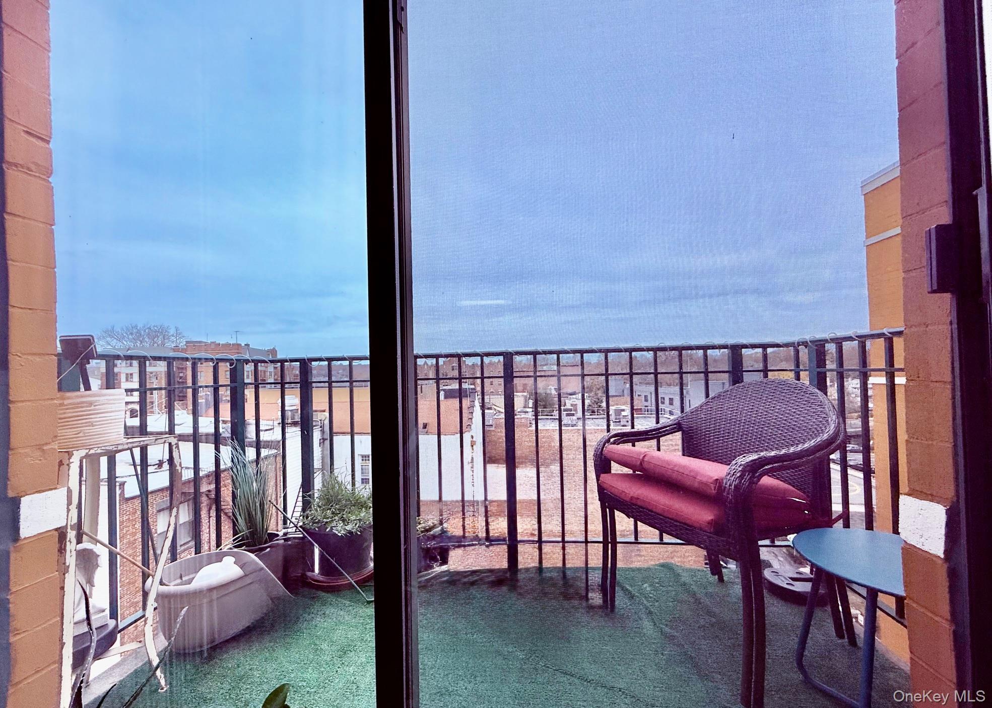 #5 photo, 123 Mamaroneck Avenue, Mamaroneck , NY 10543