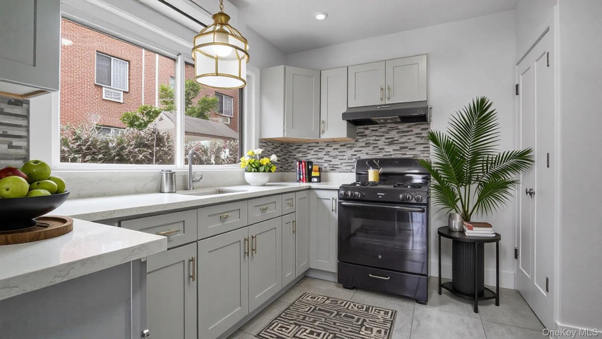 #5 photo, 2738 Miles Avenue, Bronx , NY 10465