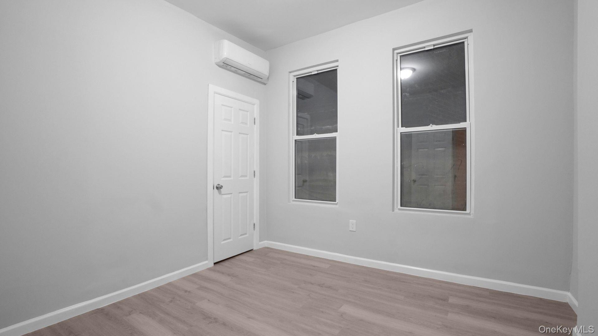 #13 photo, 2448 Webb Avenue, Bronx , NY 10468