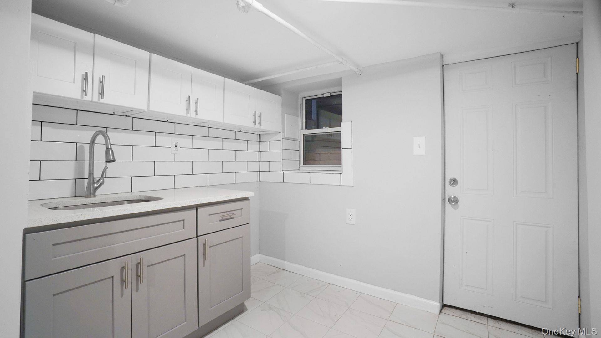 #16 photo, 2448 Webb Avenue, Bronx , NY 10468