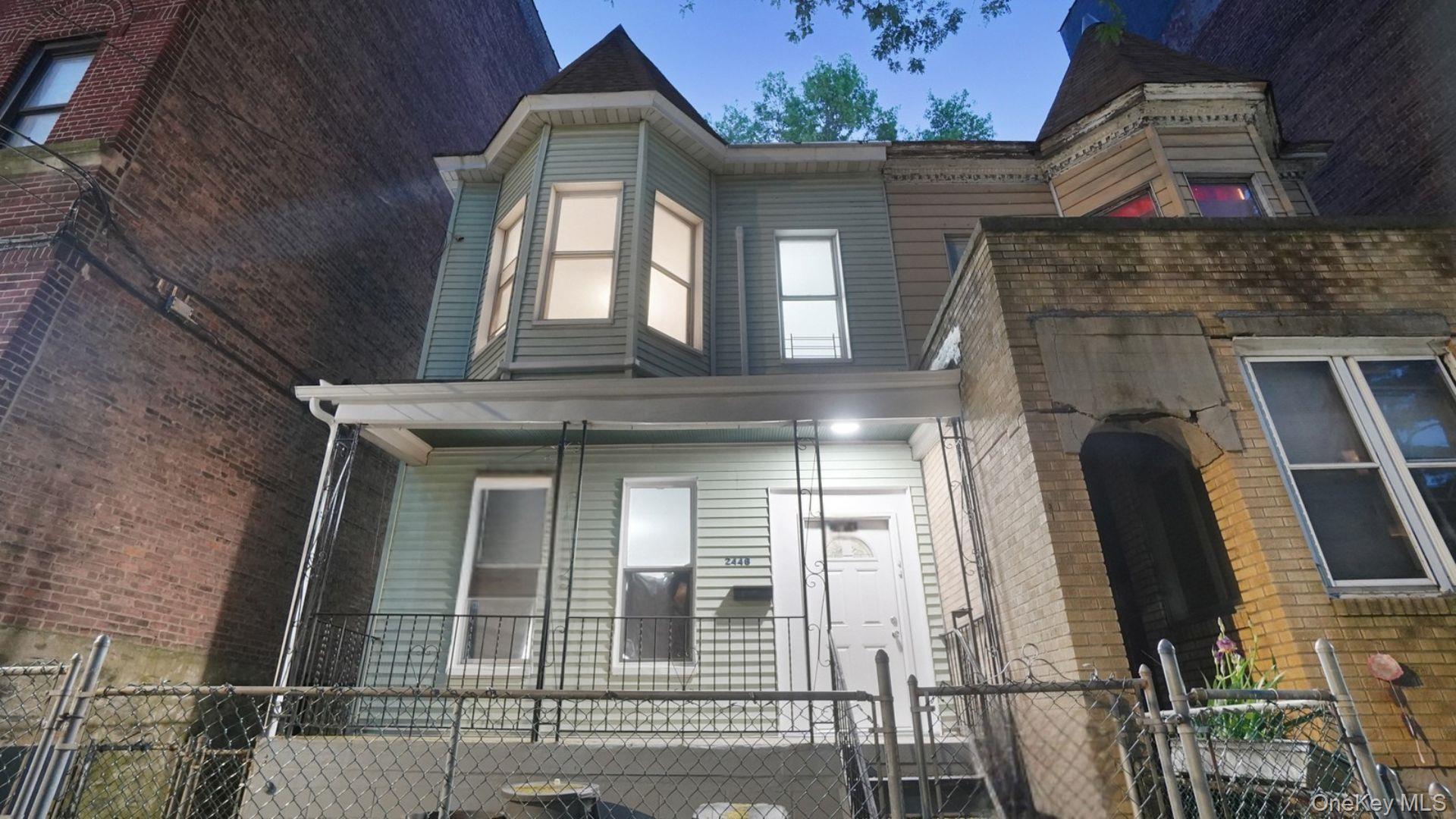 #20 photo, 2448 Webb Avenue, Bronx , NY 10468