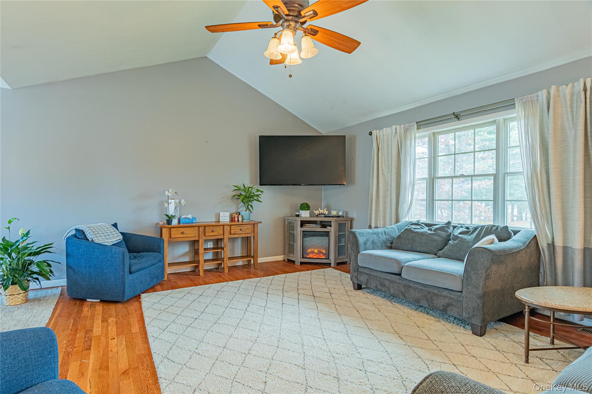 #9 photo, 105 Oak Ridge Road, Hopewell Junction , NY 12533