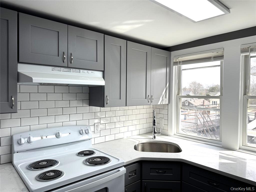 #1 photo, 23 Collegeview Avenue, Poughkeepsie , NY 12603