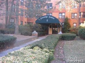 #2 photo, 2 Greenridge Avenue, White Plains , NY 10605