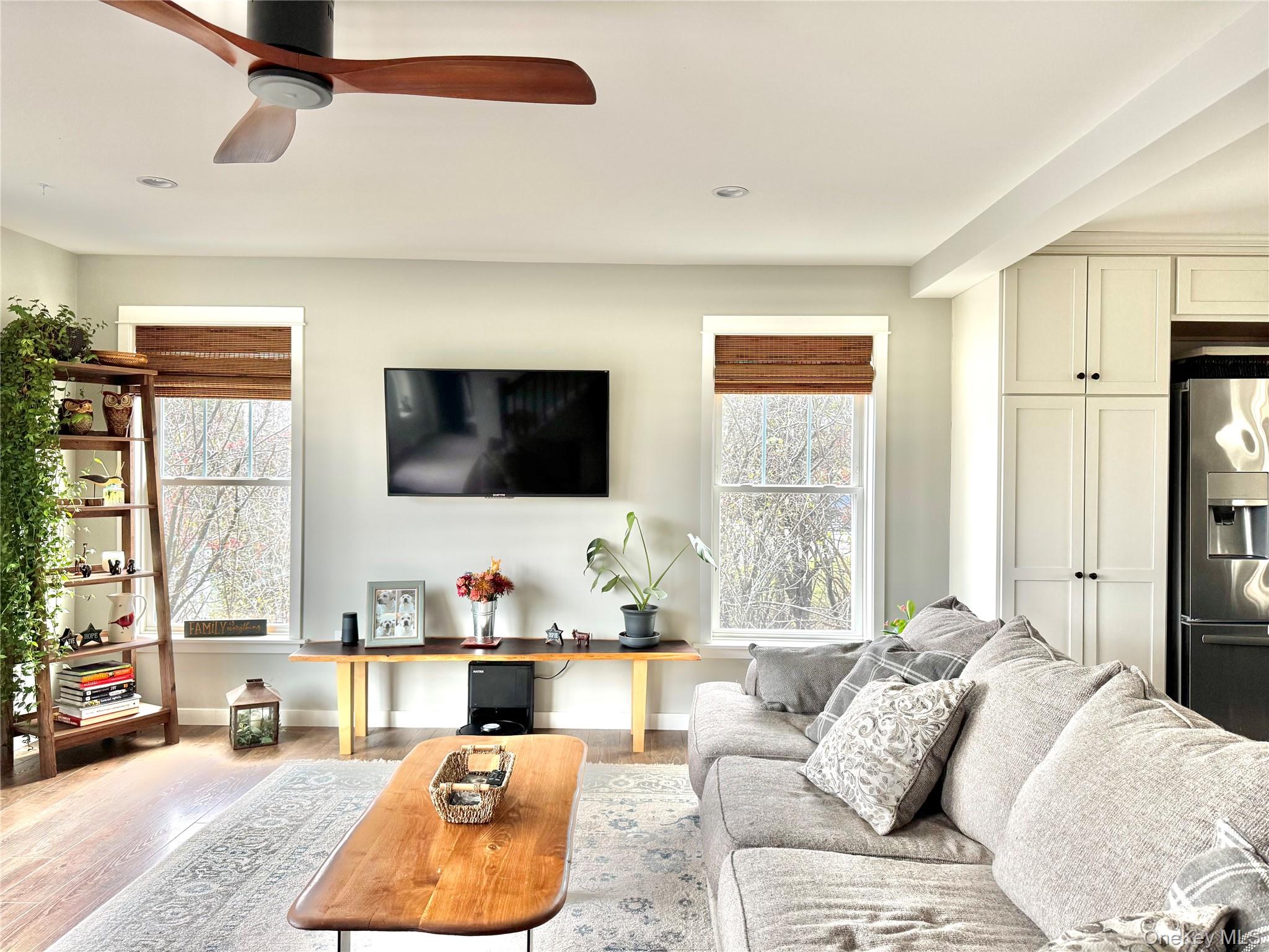 #11 photo, 77 Longwood Drive, Athens , NY 12015