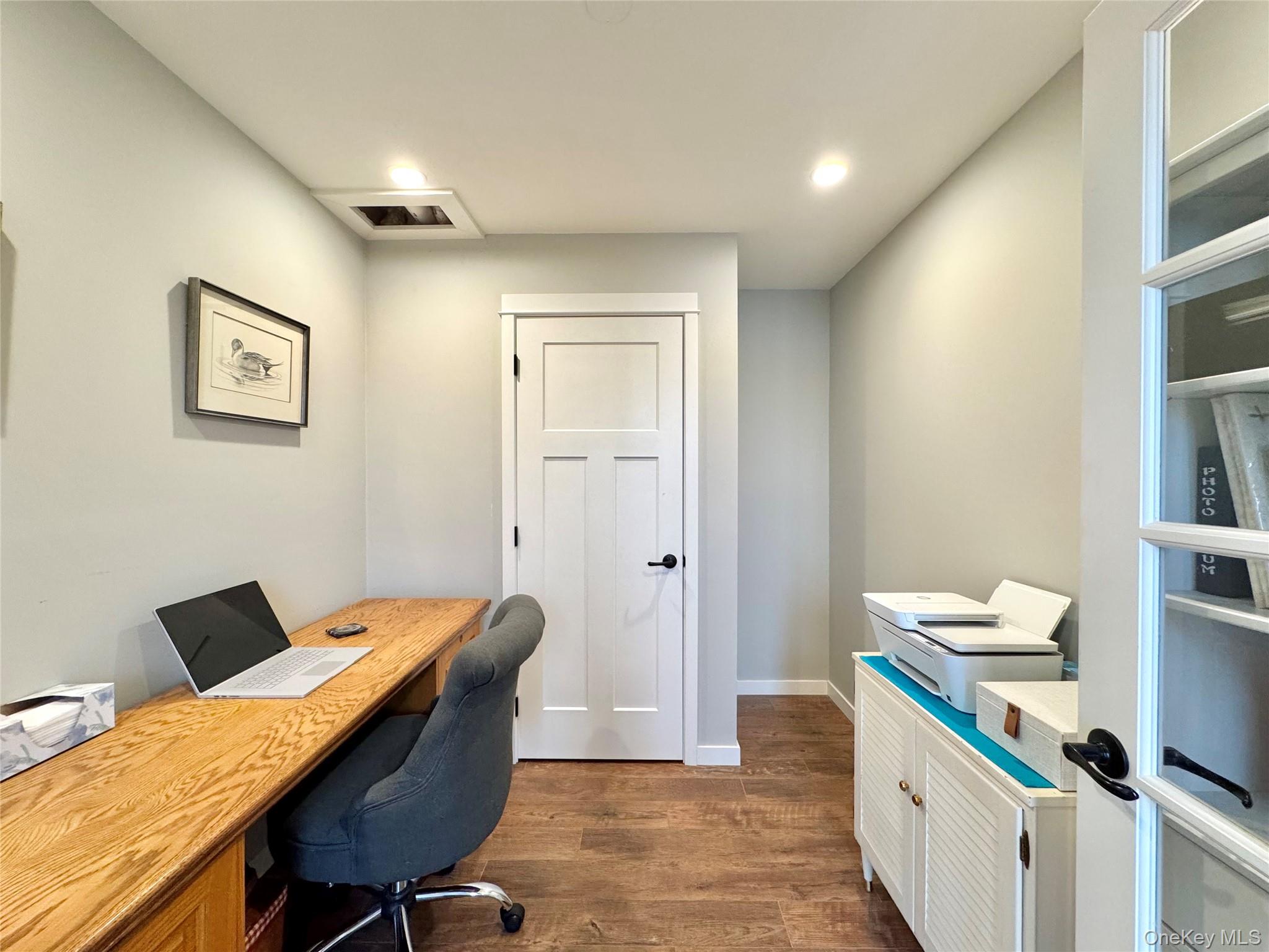 #17 photo, 77 Longwood Drive, Athens , NY 12015