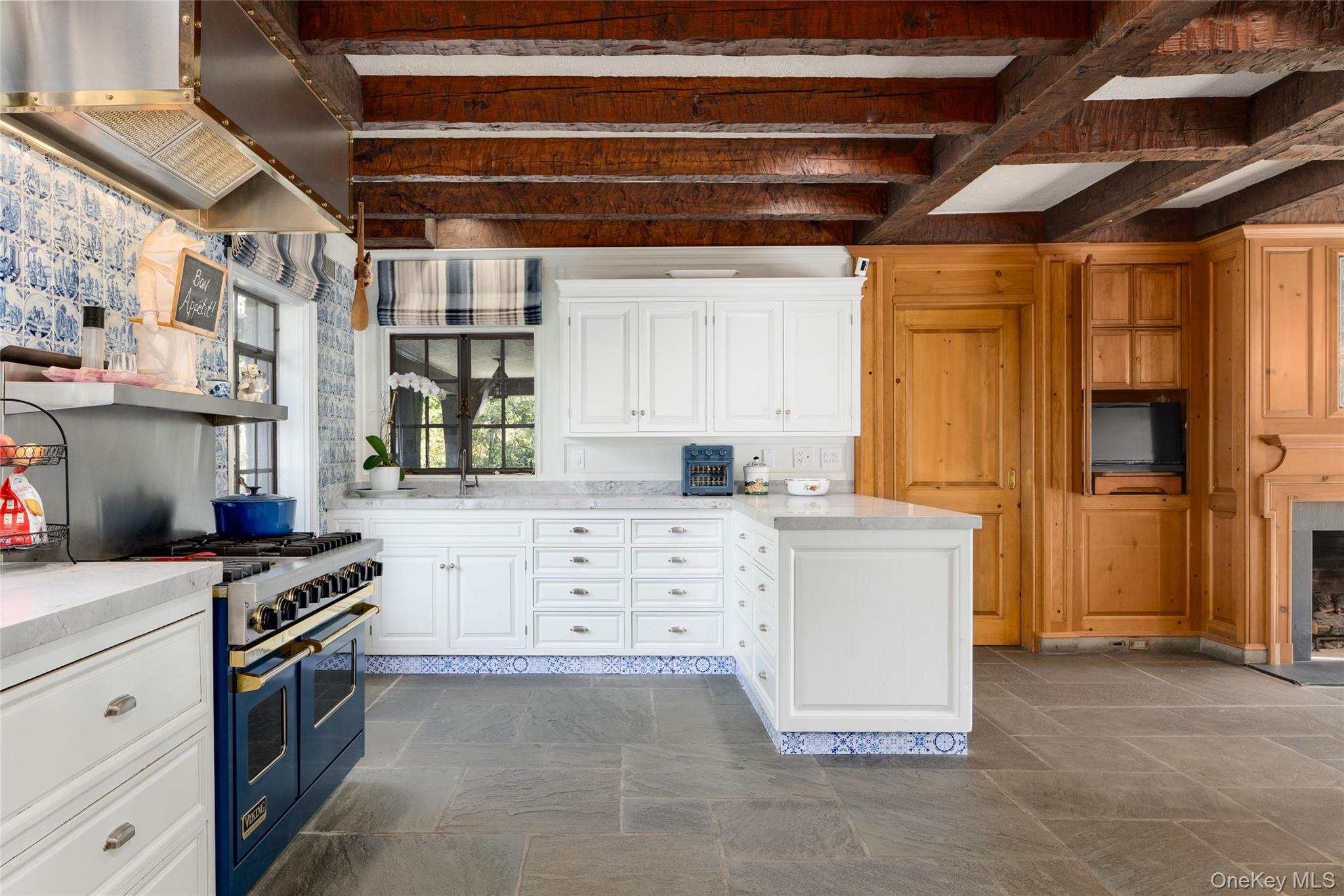 #11 photo, 294 Sterling Road, Harrison , NY 10528